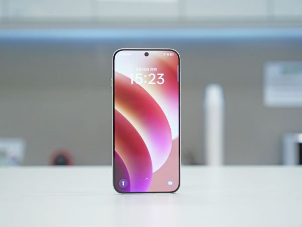 OPPO Find X8: официально раскрыты еще две фишки (видео)