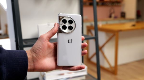Цена OnePlus 13 вырастет, но смартфон будет особенным