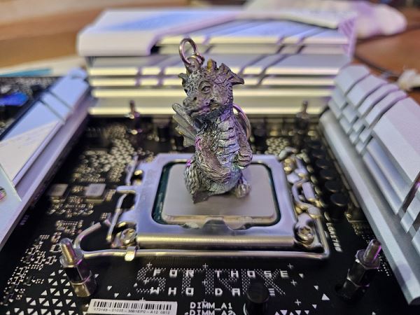 Обзор материнской платы Asus ROG Strix B760-A Gaming WiFi на чипсете Intel B760