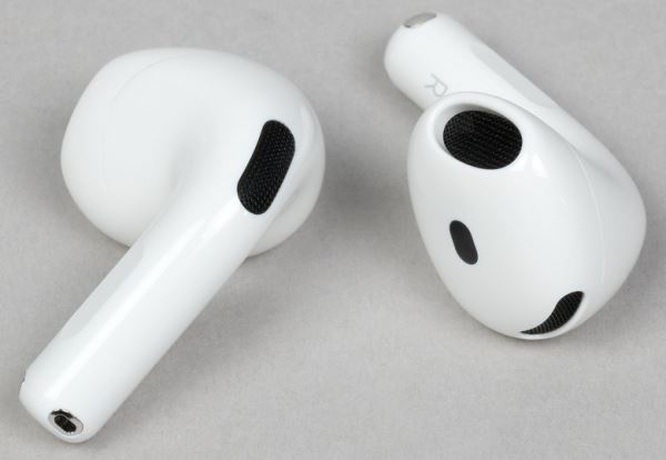 Обзор TWS-гарнитуры Apple AirPods 4 с системой активного шумоподавления