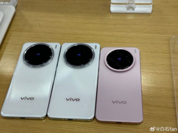 Семейное фото серии Vivo X200 и сравнение Pro mini с iPhone 16 Pro