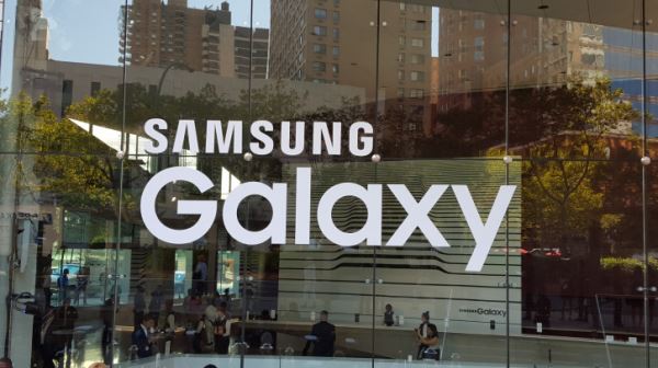 Galaxy – больше не круто: Samsung обдумывает более премиальный бренд