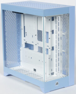 obzor-korpusa-thermaltake-cte-e600-mx-fb4318b.jpg