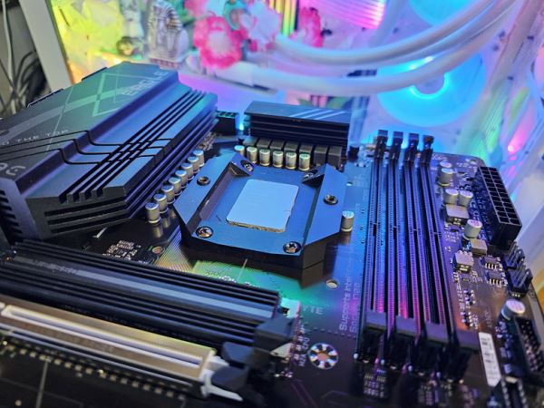 Обзор материнской платы Gigabyte Z790 Eagle AX на чипсете Intel Z790