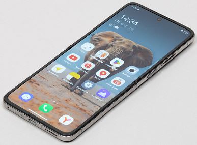 Обзор смартфона-раскладушки Tecno Phantom V Flip2 5G